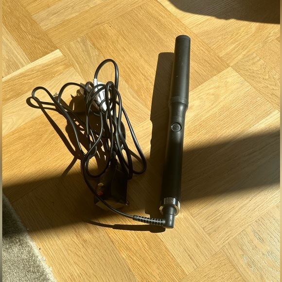 GHD Tapered Curling Wand - Picture 3 of 5
